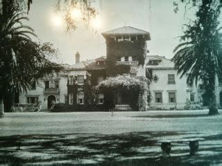 Headmistress Miss Mary Lake is said to haunt the hotel--especially her room, 410. . Hayes mansion haunted history